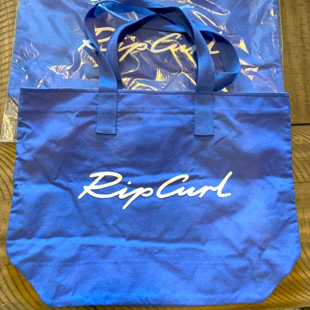NEW IN BAG w/TAGS Rip Curl Surfer violet Tote bag